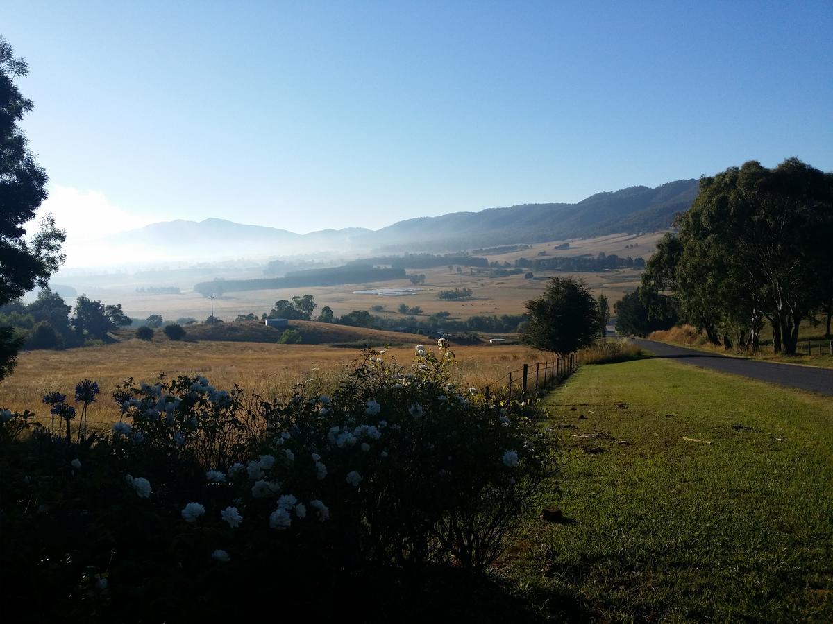Bed and Breakfast Rosewhite House Myrtleford Exterior foto