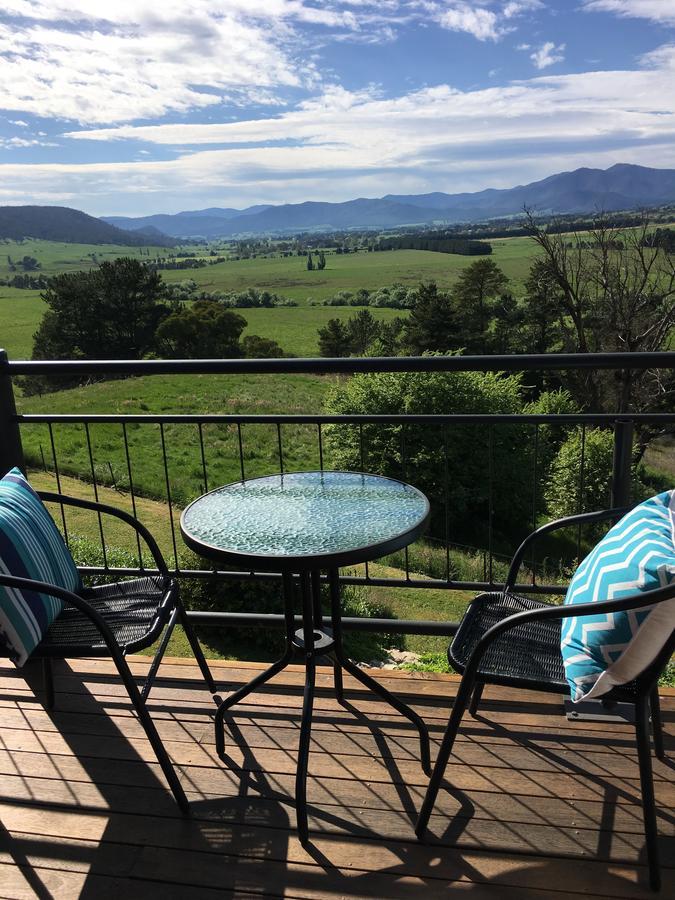 Bed and Breakfast Rosewhite House Myrtleford Exterior foto